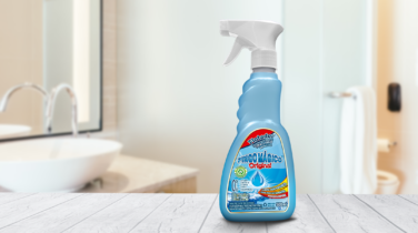 BOX DE BANHEIRO LIMPO E HIGIENIZADO É COM O PINGO MÁGICO